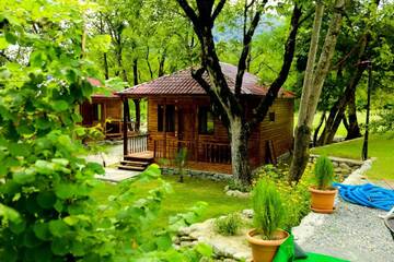 Дом с 2 спальнями в Отеле Royal Palace Hotel, Lagodekhi